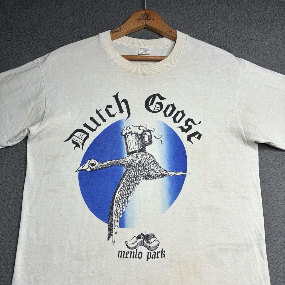Vintage 70s Menlo Park Dutch Goose T-Shirt Mens Medium USA Made Single Stitch